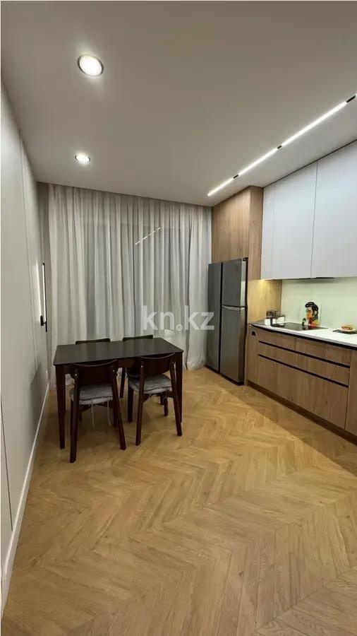 Продажа 3-комнатной квартиры, 97 м², ул. Сатпаева, дом  90/56 в Алматы - фото 3