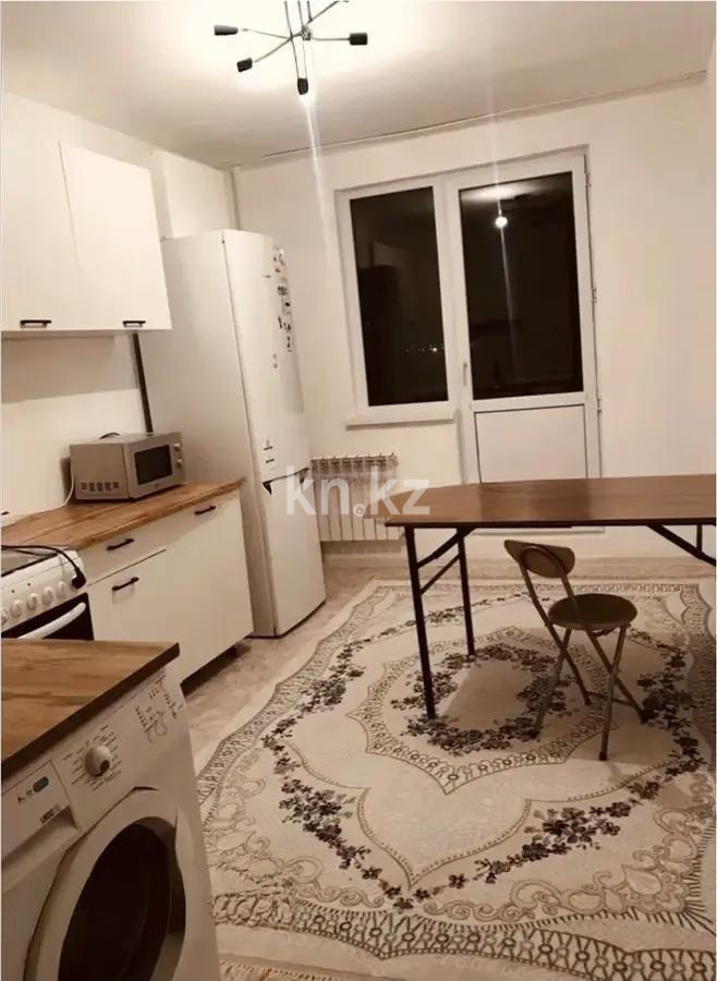 Продажа 1-комнатной квартиры, 36 м², ул. Райымбек батыра, дом  277а в Алматы - фото 2