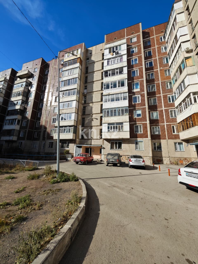 Продажа 4-комнатной квартиры, 75 м², пр. Шахтеров, дом  7 в Караганде - фото 20