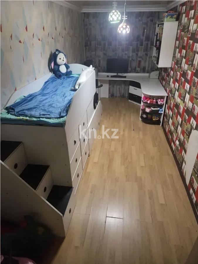 Продажа 4-комнатной квартиры, 83 м², ул. Санаторная, дом  18 в Караганде - фото 4