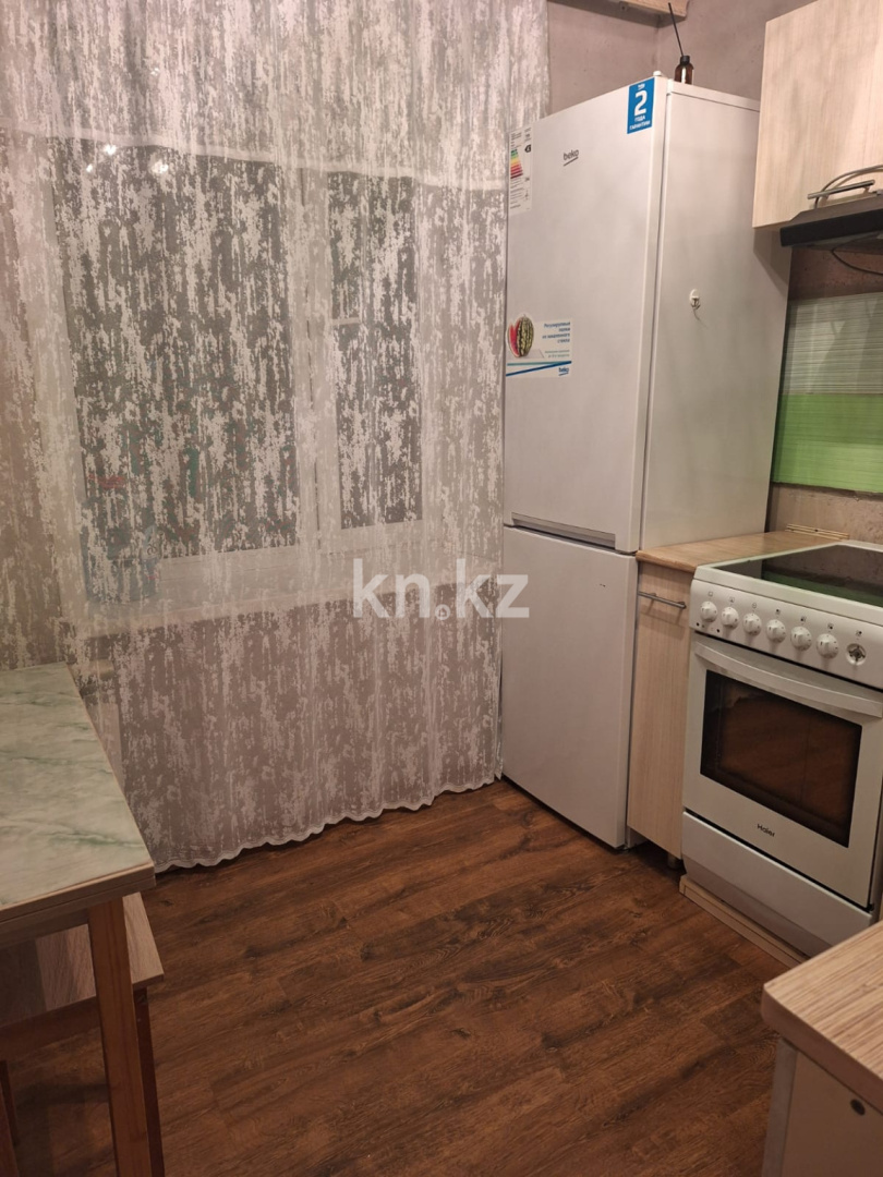 Аренда 2-комнатной квартиры посуточно, 47 м², Сакена Сейфуллина, дом  33 в Балхаше - фото 4