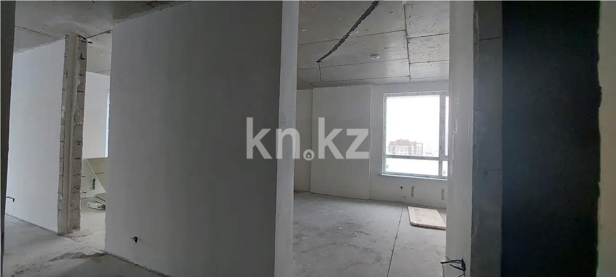 Продажа 3-комнатной квартиры, 81 м², пр. Кабанбай батыра, дом  38/2 в Астане