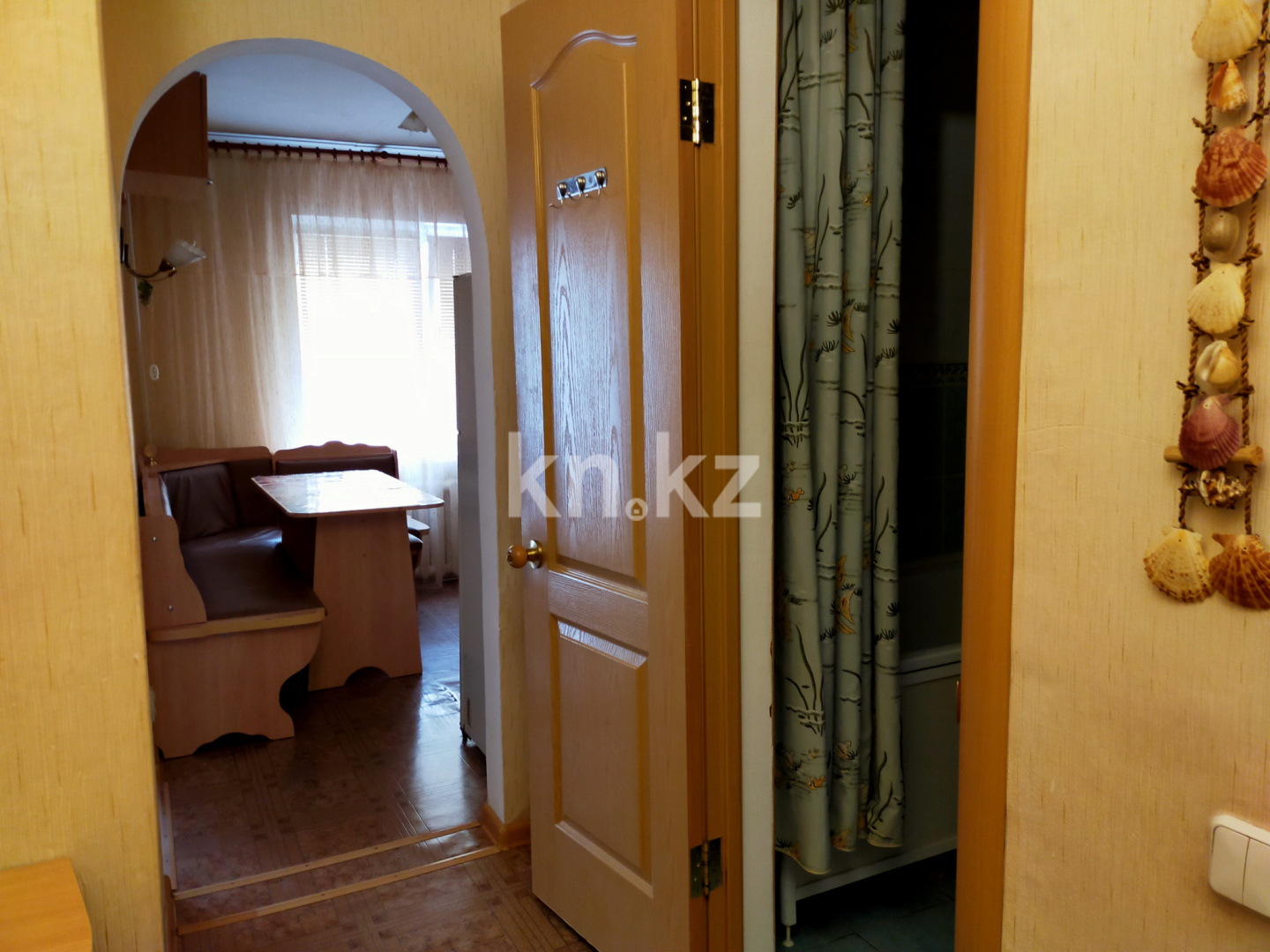 Аренда 1-комнатной квартиры посуточно, 40 м² в Уральске - фото 2