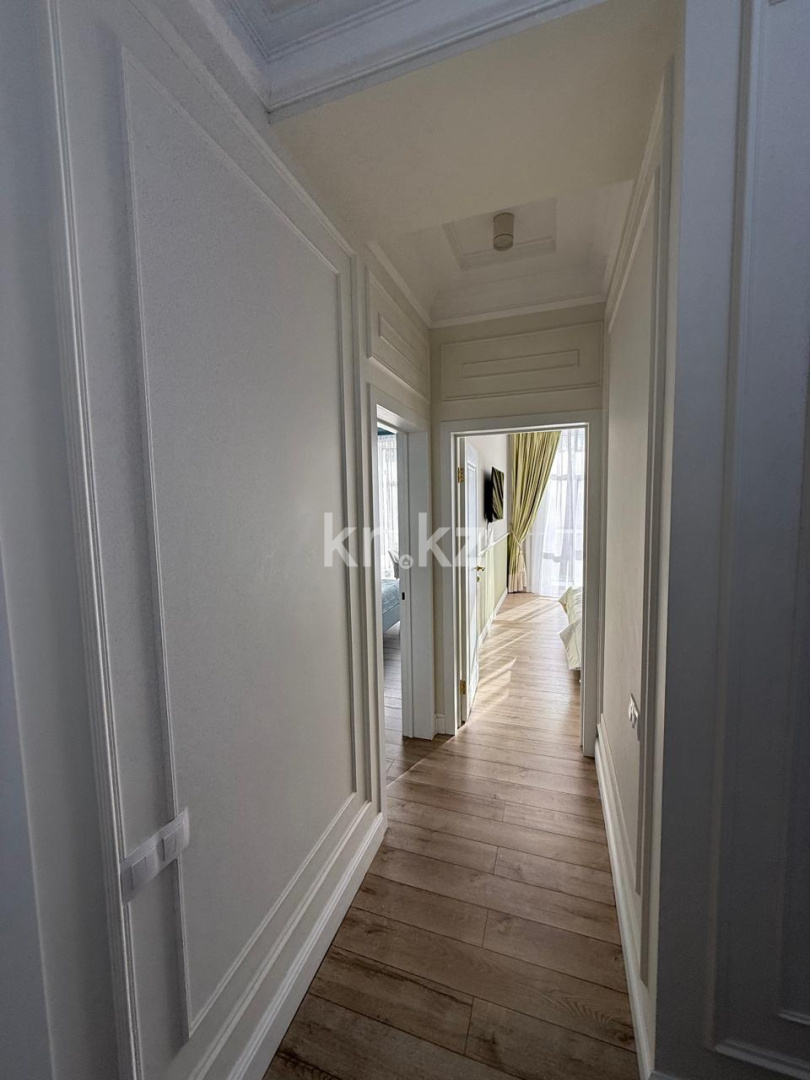 Продажа 4-комнатной квартиры, 140 м², ул. Бокейхана, дом  3б - Керей Жанибек Хандар в Астане - фото 6