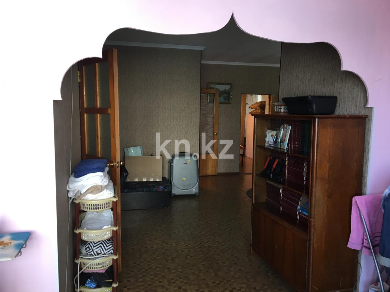 Продажа 6-комнатного дома, 220 м², ул. Шакарима в Алматы - фото 11