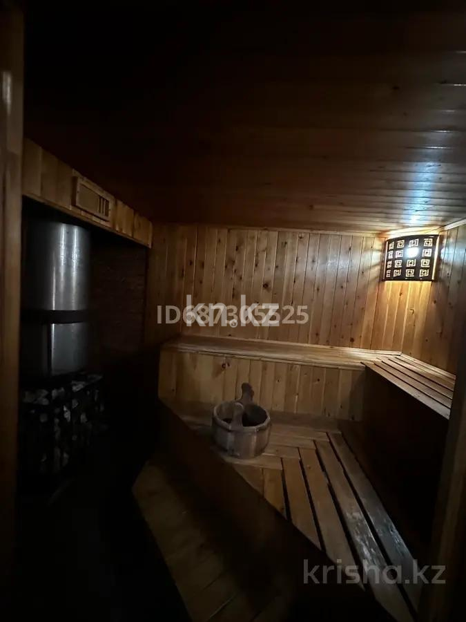 Продажа 6-комнатного дома, 362 м², ул. Жандарбековой в Караганде - фото 12