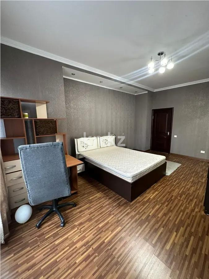 Продажа 4-комнатной квартиры, 157 м², бул. Бухар Жырау, дом  27/5 в Алматы - фото 3