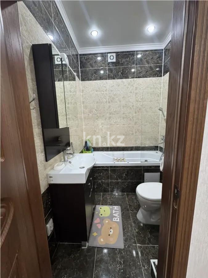 Продажа 2-комнатной квартиры, 65 м², ул. Бокейхана, дом  11а в Астане - фото 4