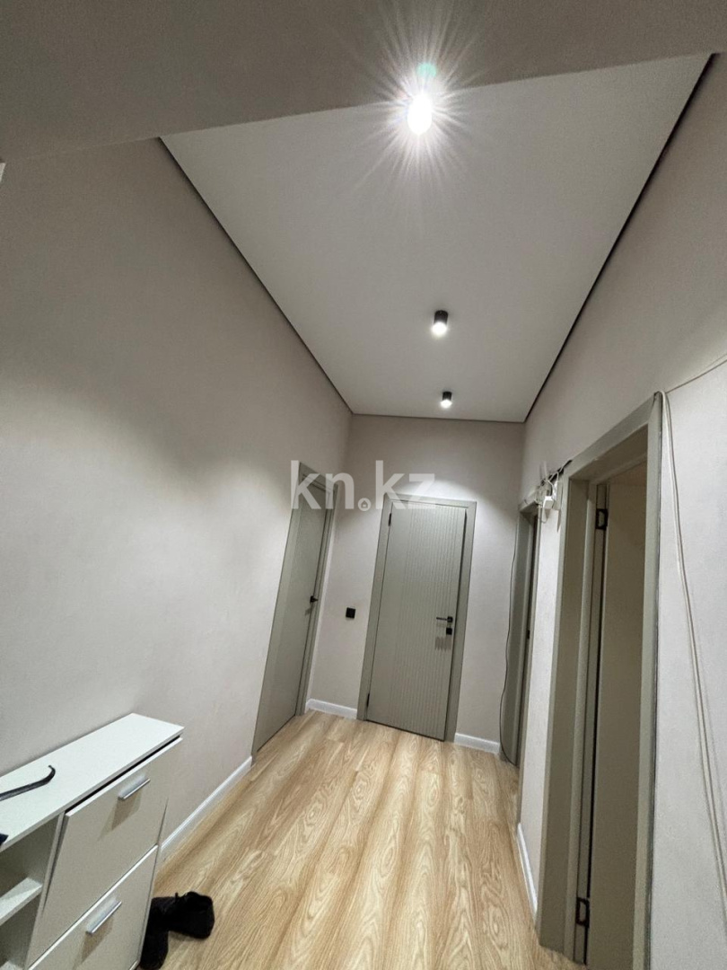 Продажа 3-комнатной квартиры, 75 м², ул. Култегин, дом  11 - район №71 школы в Астане - фото 15