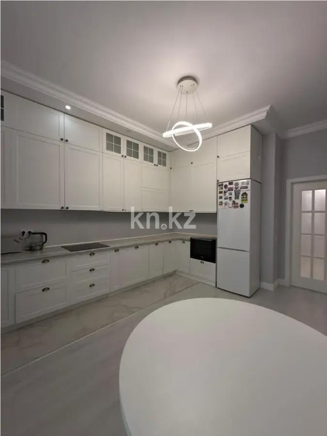 Продажа 3-комнатной квартиры, 97 м², ул. Бектурова, дом  1/2 в Астане - фото 6