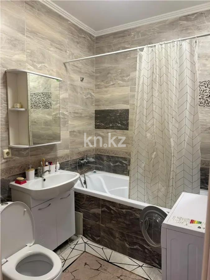 Продажа 1-комнатной квартиры, 41.8 м² в Алматы - фото 3