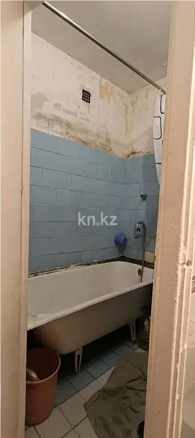 Продажа 3-комнатной квартиры, 65.3 м², мкр-н 2, дом  10А в Алматы - фото 5