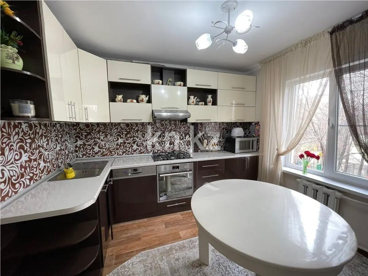 Продажа 4-комнатной квартиры, 84.6 м² в Алматы - фото 4