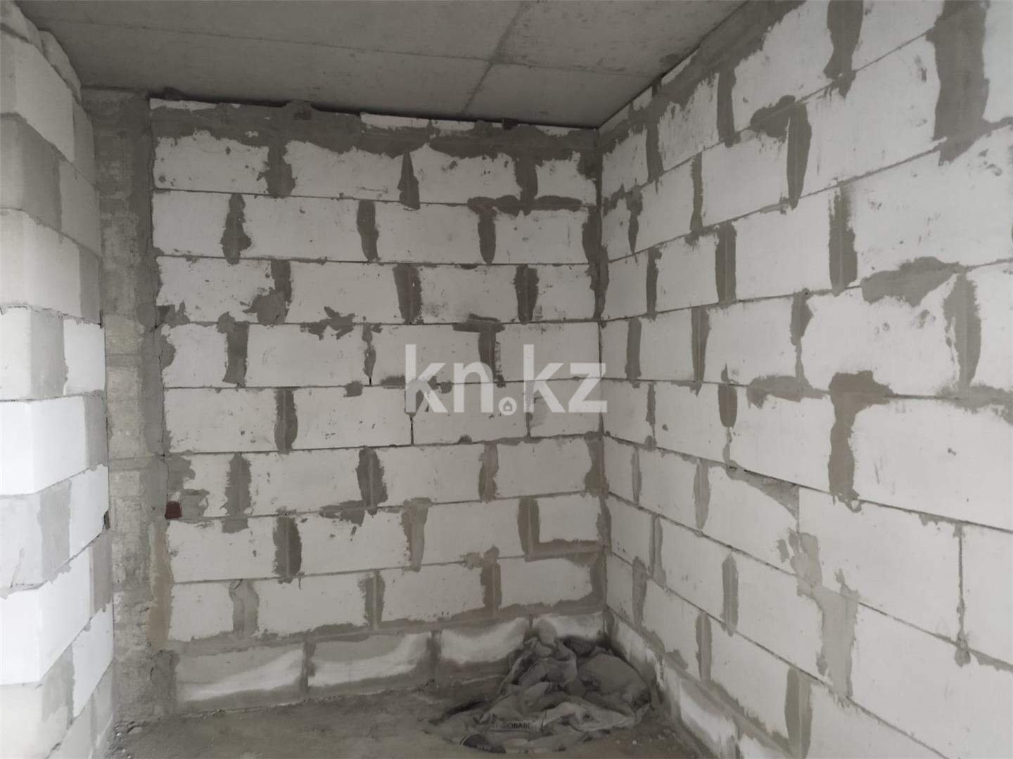 Продажа 3-комнатной квартиры, 107 м², ул. Дюсембекова, дом  83/1 в Караганде - фото 5