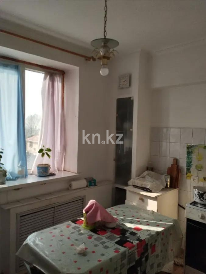 Продажа 1-комнатной квартиры, 35 м², мкр-н Жетысу-4, дом  4 в Алматы - фото 2