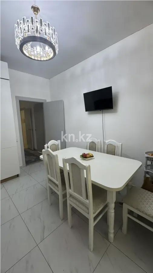 Продажа 2-комнатной квартиры, 55.7 м², ул. Кармысова, дом  84/2 в Алматы - фото 2