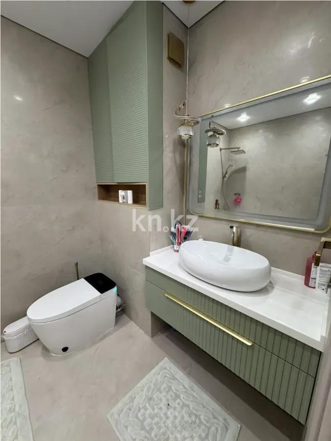 Продажа 2-комнатной квартиры, 75 м² в Алматы - фото 4