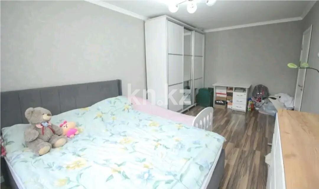 Продажа 3-комнатной квартиры, 62.7 м² в Алматы - фото 3