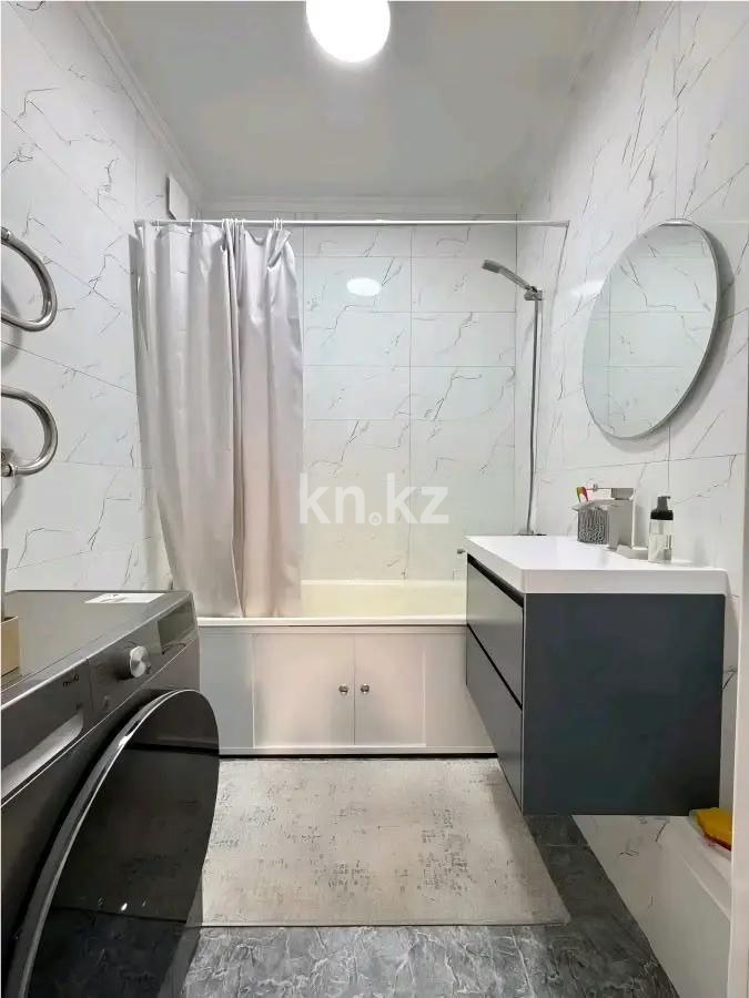 Продажа 2-комнатной квартиры, 54.2 м² в Алматы - фото 4