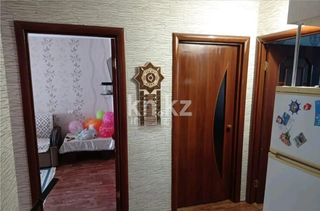 Продажа 3-комнатной квартиры, 63 м², мкр. Восток-2 в Караганде - фото 9