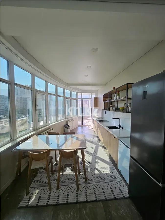 Продажа 4-комнатной квартиры, 167 м², мкр-н Самал-3, дом  25 в Алматы - фото 5