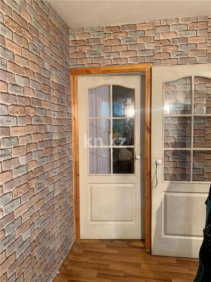 Продажа 2-комнатной квартиры, 44 м², мкр-н 23 в Караганде - фото 8