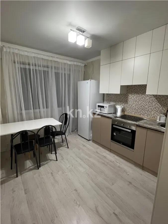 Продажа 1-комнатной квартиры, 45 м² в Алматы - фото 2