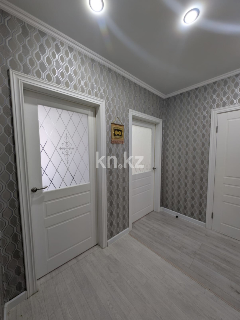 Продажа 2-комнатной квартиры, 71.3 м² в Уральске - фото 6