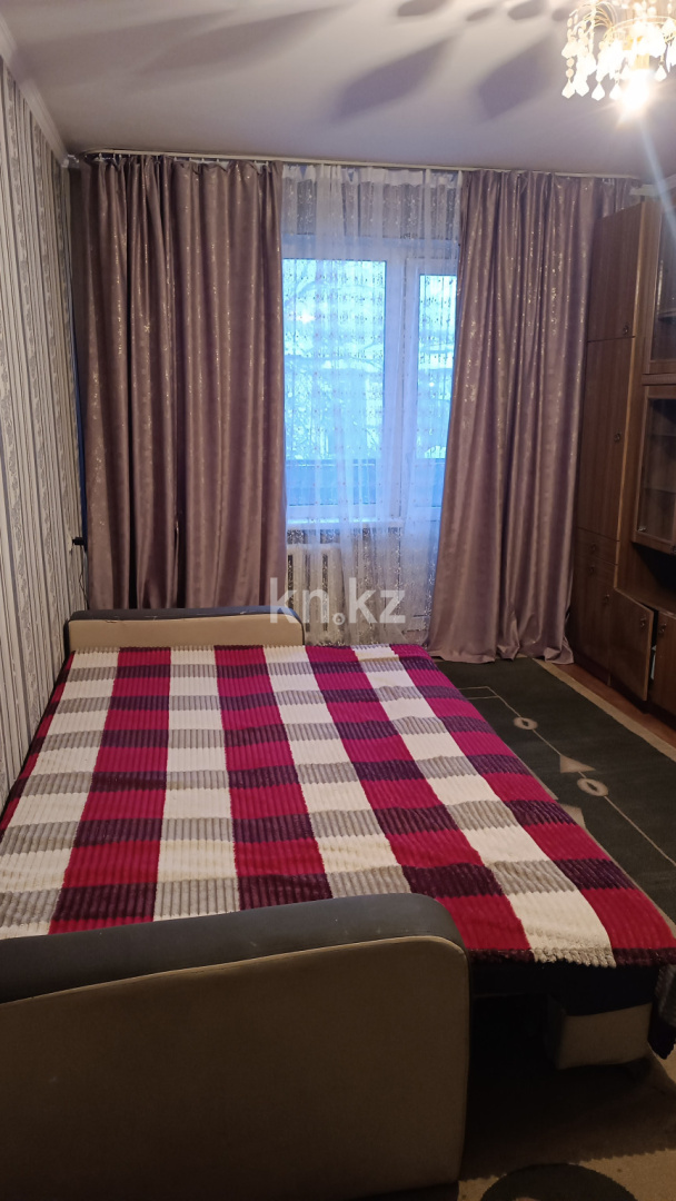 Аренда 1-комнатной квартиры посуточно, 37 м², Айнабулак-3 мкр-н, дом  111 в Алматы - фото 4