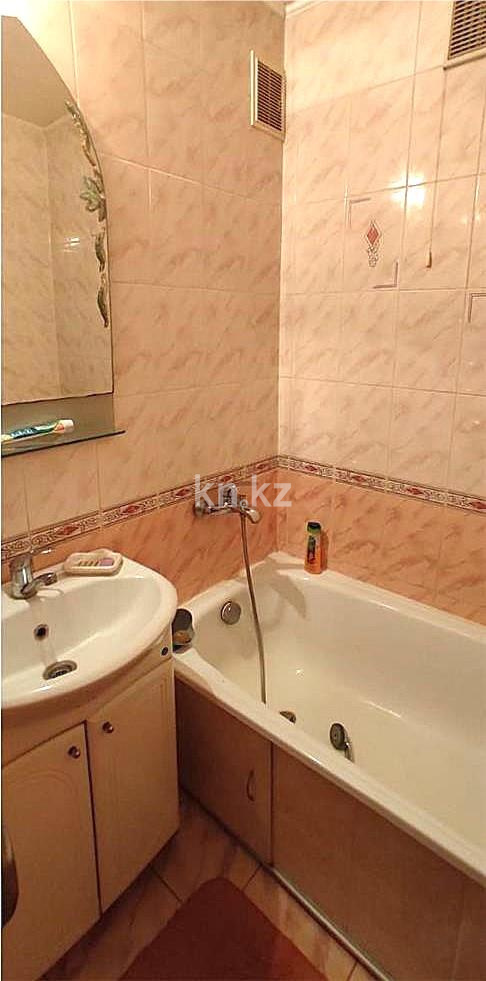 Продажа 3-комнатной квартиры, 66 м², пр. Республики в Караганде - фото 8