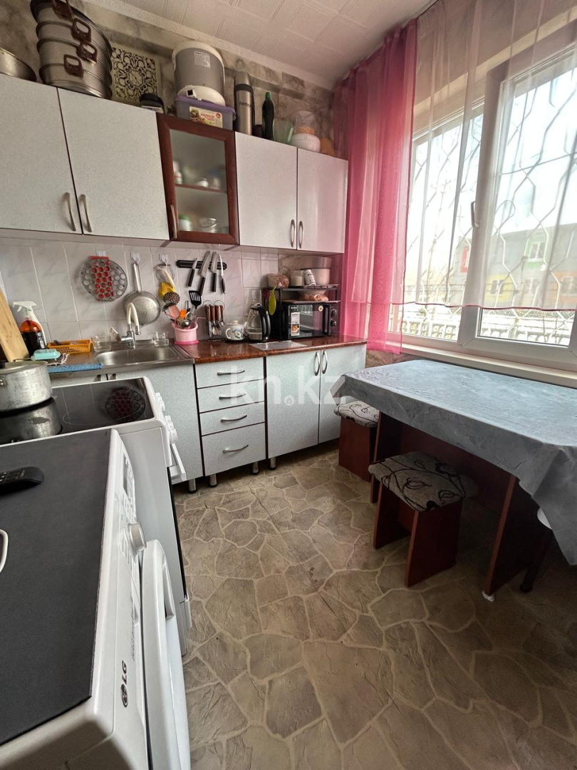 Продажа 2-комнатной квартиры, 50.1 м² в Усть-Каменогорске