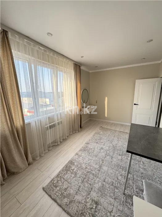 Продажа 3-комнатной квартиры, 95.1 м², ул. Есенова, дом  160/3 в Алматы - фото 3