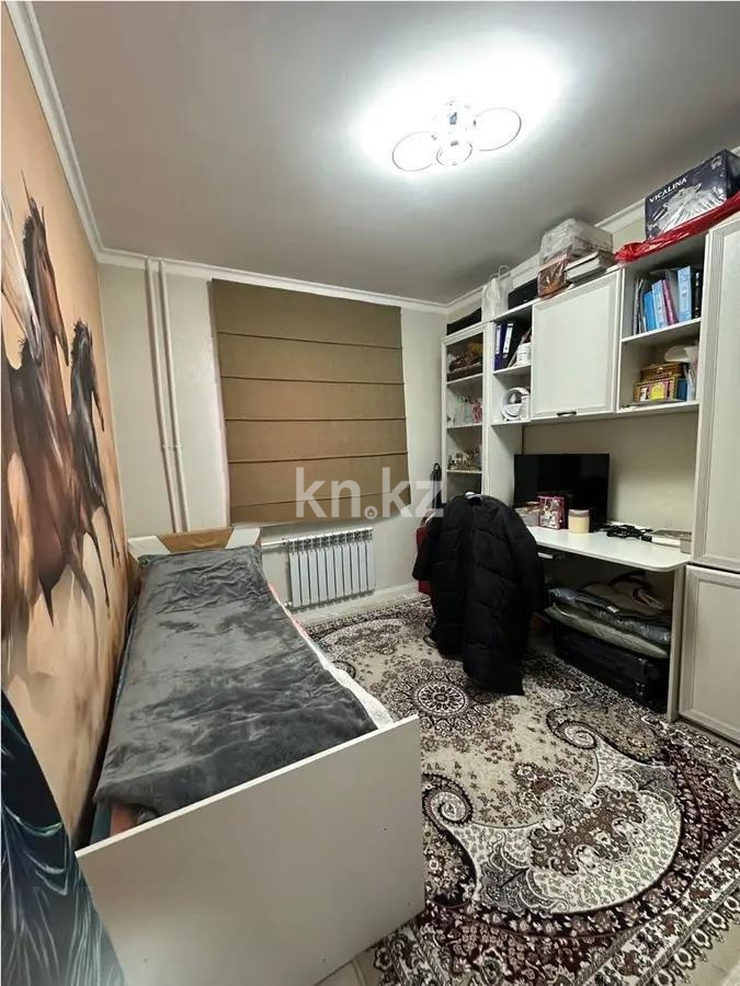 Продажа 4-комнатной квартиры, 78 м², ул. Гапеева, дом  33 в Караганде - фото 4