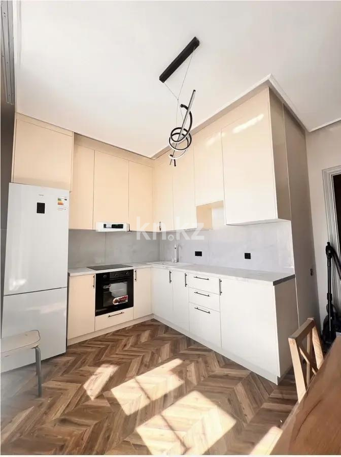 Продажа 1-комнатной квартиры, 41 м², ул. Хусейна бен Талала, дом  30 в Астане - фото 2