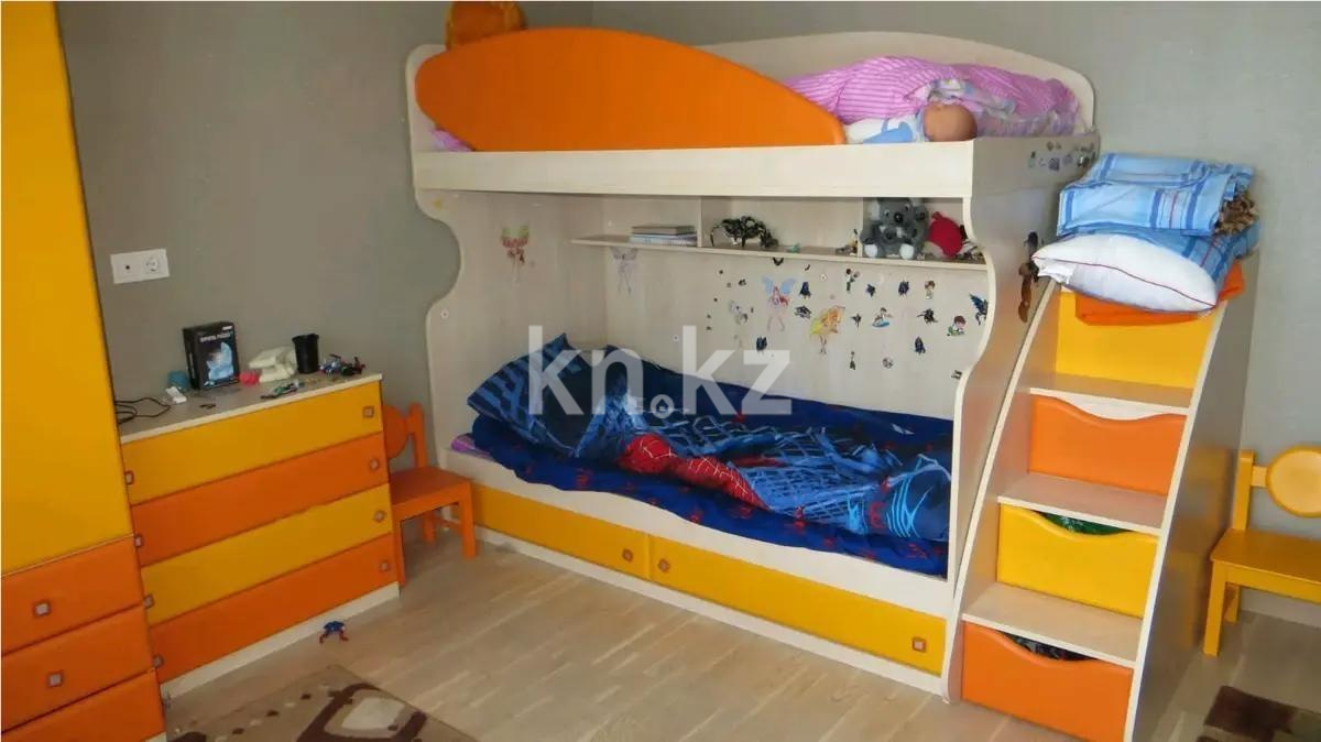 Продажа 3-комнатной квартиры, 98.2 м², бул. Бухар Жырау, дом  27/5 в Алматы