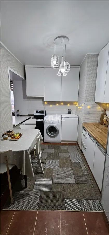 Продажа 3-комнатной квартиры, 70 м², пр. Достык, дом  69 в Алматы - фото 4
