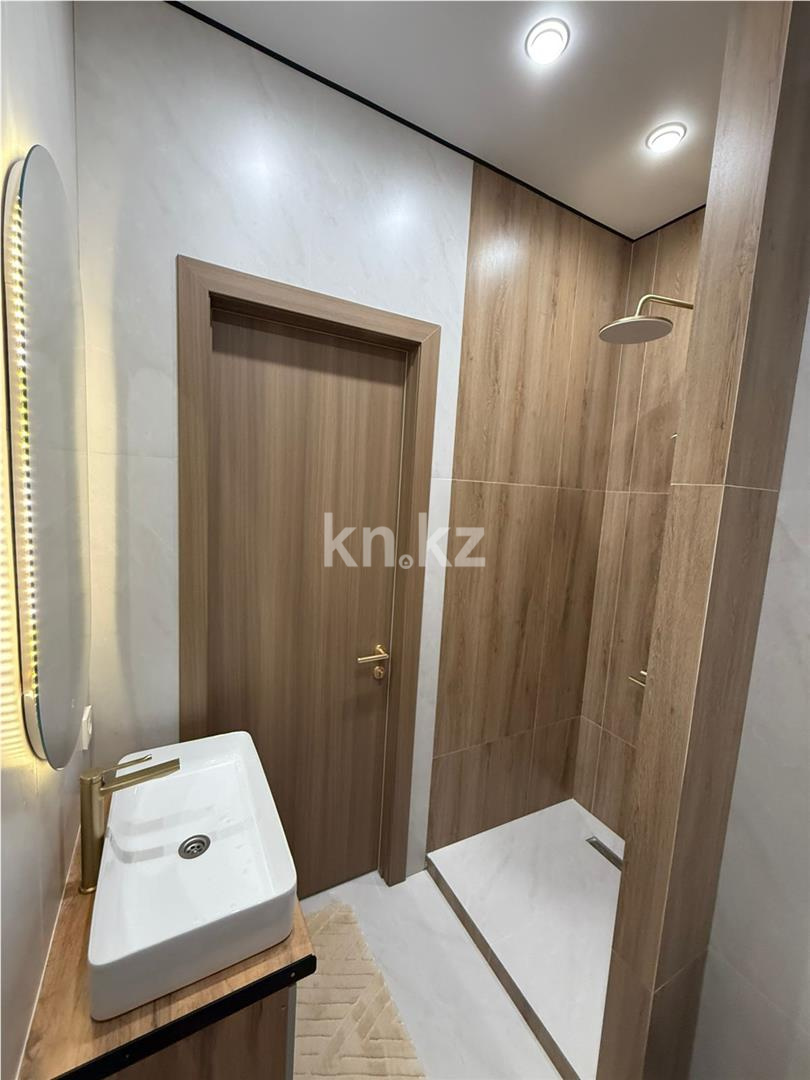 Продажа 3-комнатной квартиры, 91 м² в Караганде - фото 17