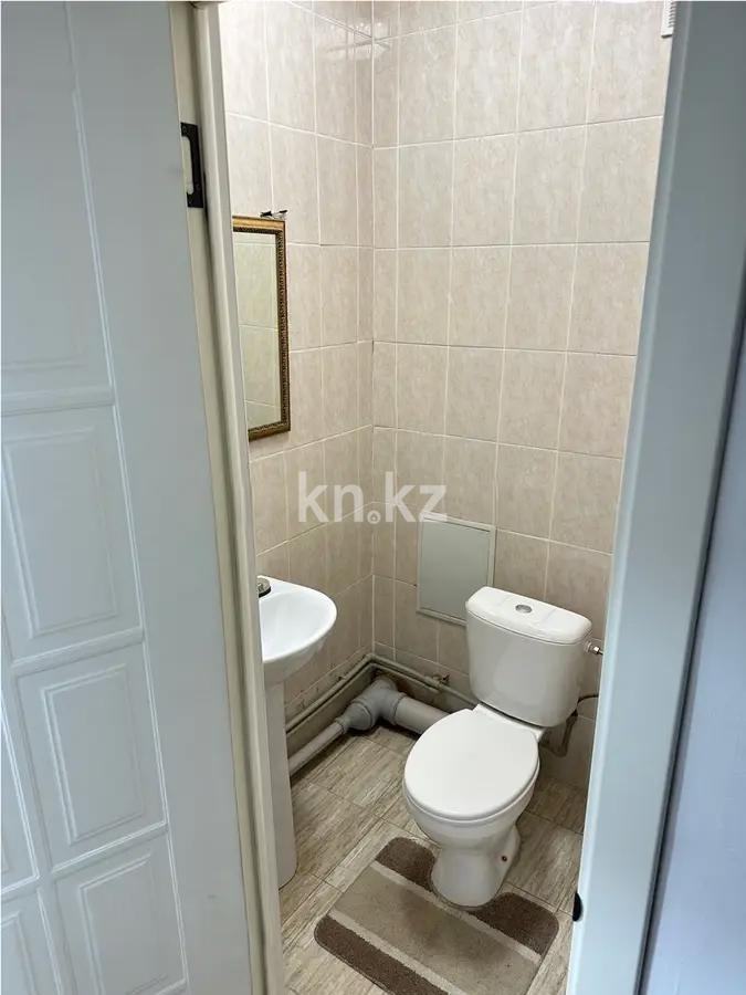 Продажа 2-комнатной квартиры, 70 м², мкр-н Нуркент, дом  68 в Алматы - фото 5