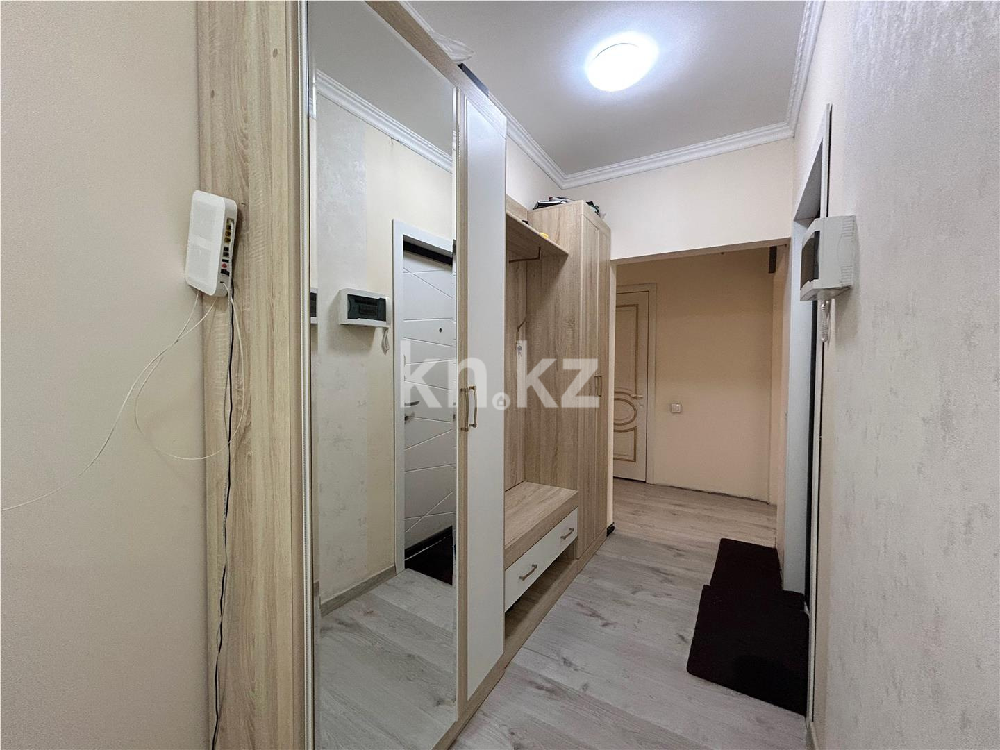 Продажа 3-комнатной квартиры, 78 м², мкрн-н Шапагат в Караганде - фото 15