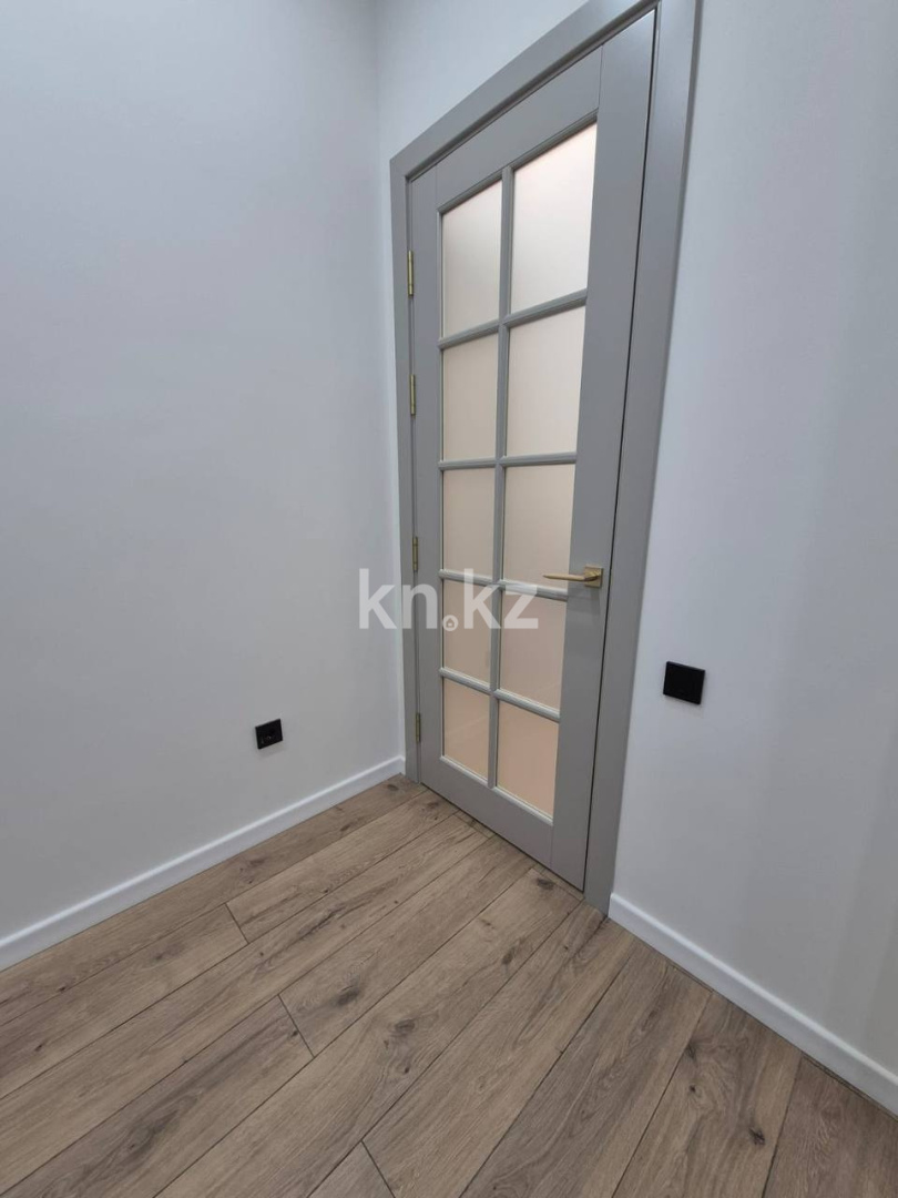 Аренда 1-комнатной квартиры, 40 м², ул. Айтматова, дом  77/9 в Астане - фото 7