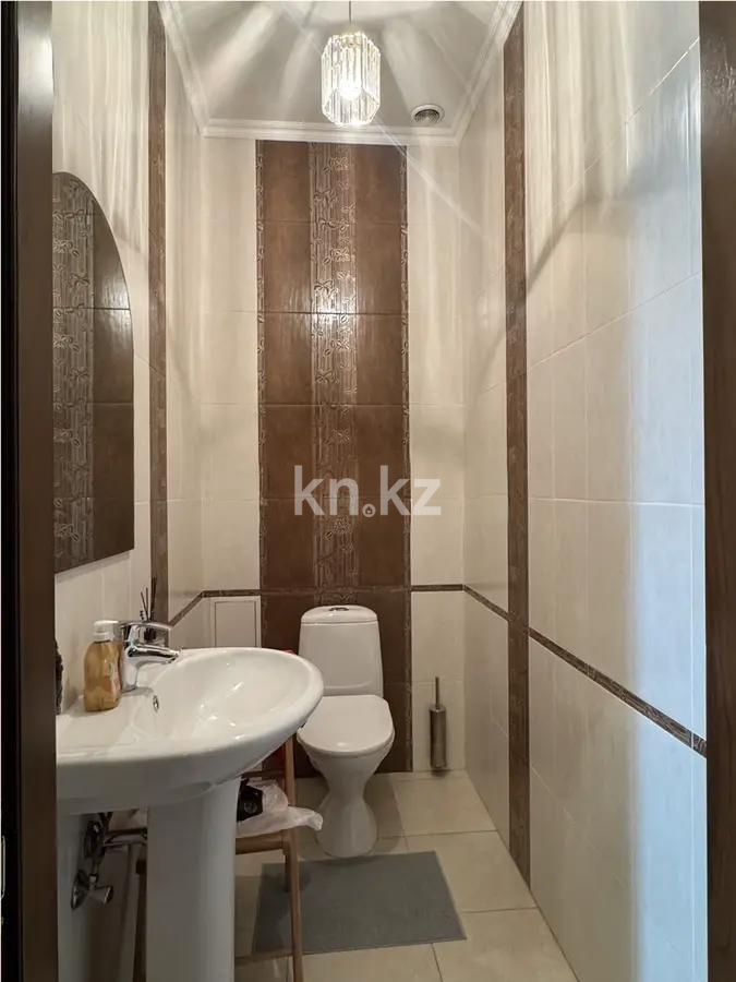 Продажа 2-комнатной квартиры, 94.1 м², пр. Достык, дом  250 в Алматы - фото 3