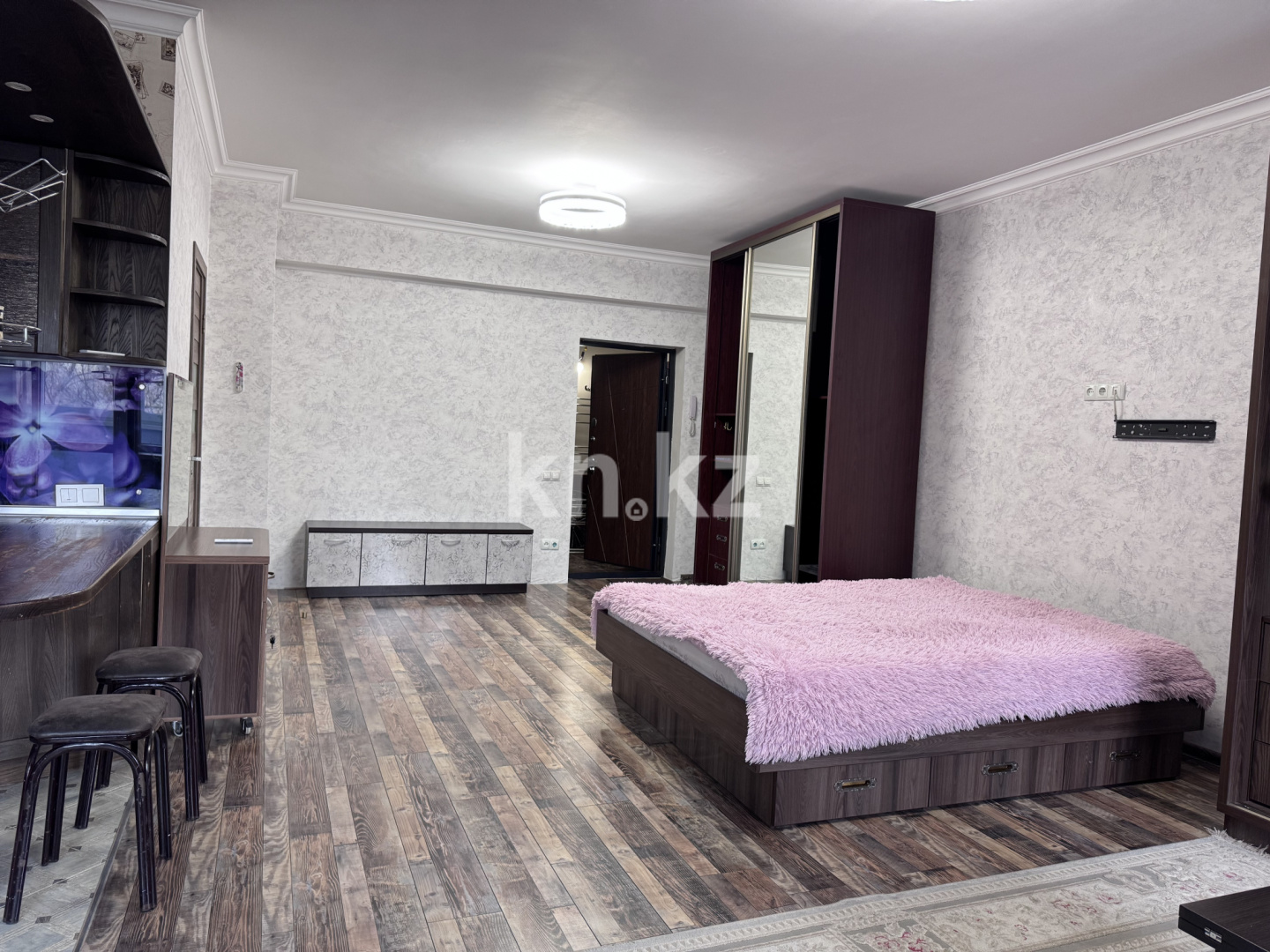 Продажа 1-комнатной квартиры, 47.8 м² в Алматы