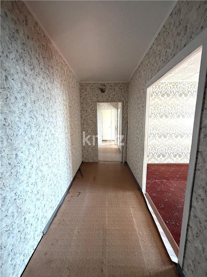 Продажа 4-комнатной квартиры, 82 м² в Шахтинске - фото 7