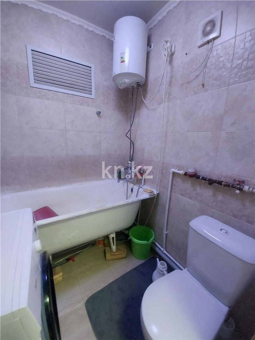 Продажа 2-комнатной квартиры, 46 м², ул. Мануильского, дом  19 в Караганде - фото 6