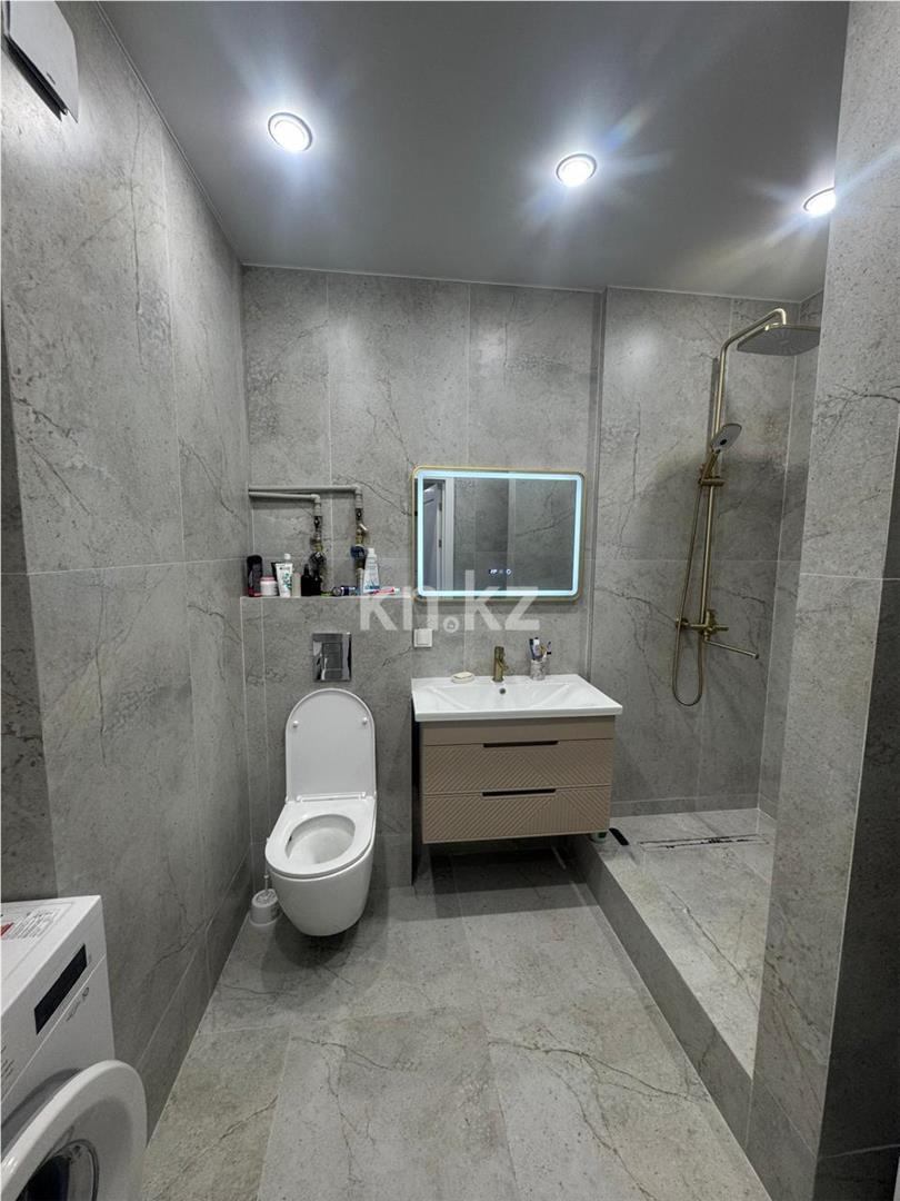 Продажа 3-комнатной квартиры, 96 м², ул. Бектурова в Астане - фото 11