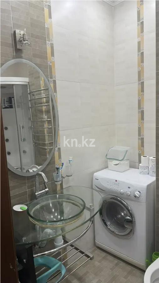 Продажа 3-комнатной квартиры, 100 м², ул. Солодовникова, дом  21а в Алматы - фото 3