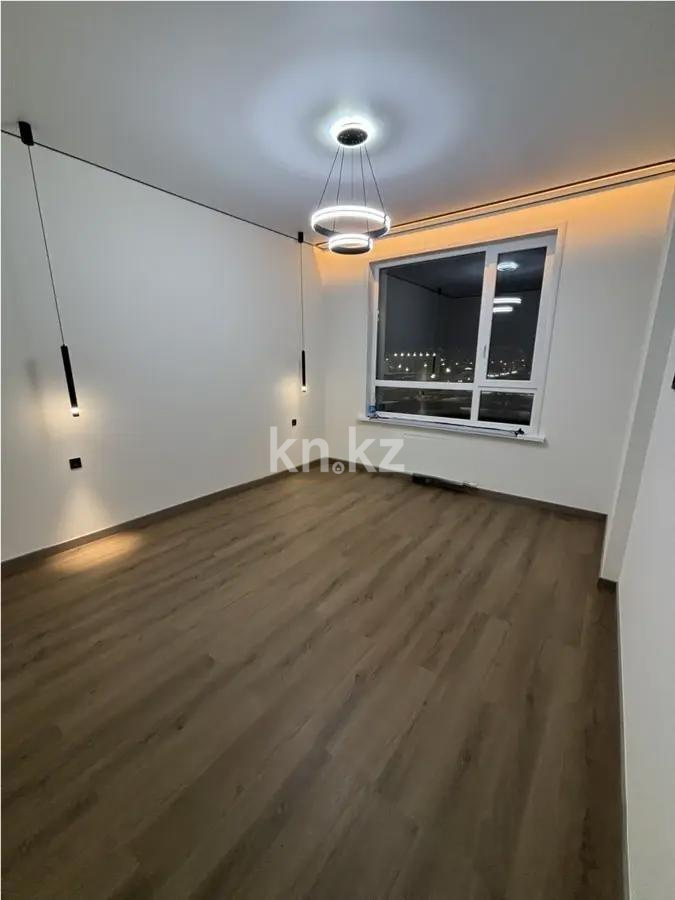 Продажа 2-комнатной квартиры, 70.1 м², ул. Байтурсынова, дом  6 в Астане - фото 2