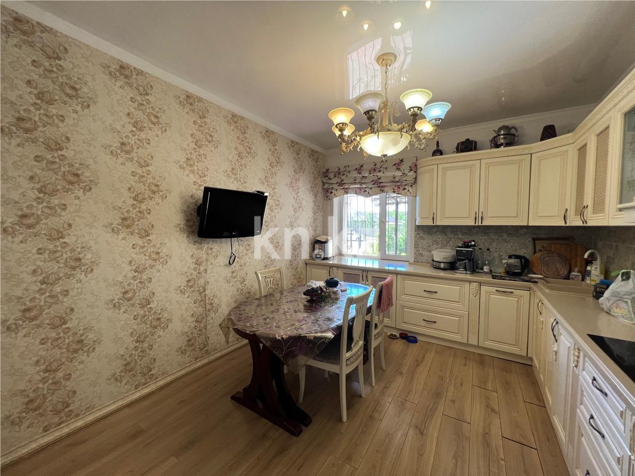 Продажа 4-комнатной квартиры, 131 м² в Караганде - фото 10