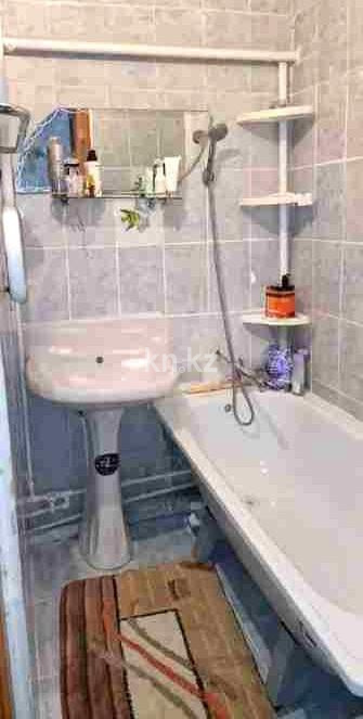 Продажа 2-комнатной квартиры, 44 м², мкр-н 16 в Караганде - фото 4