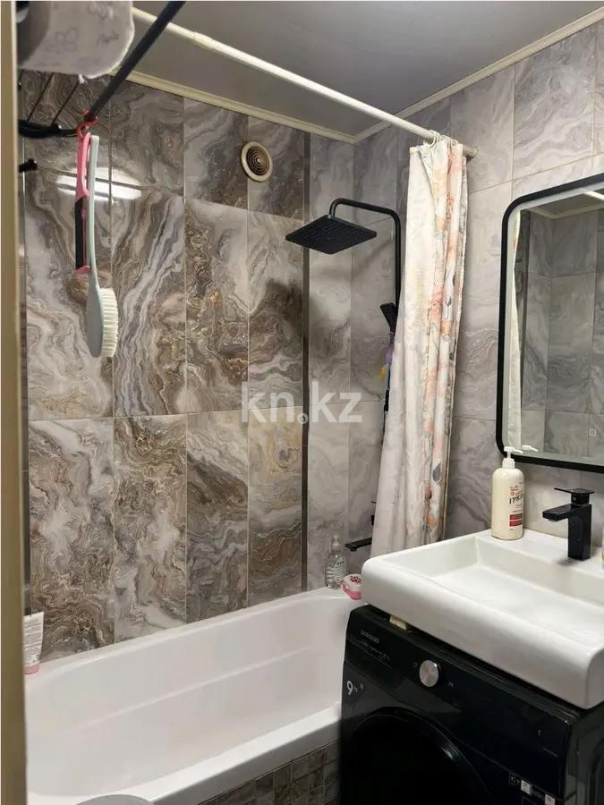 Продажа 3-комнатной квартиры, 63 м², ул. Сатпаева, дом  109 в Алматы - фото 5